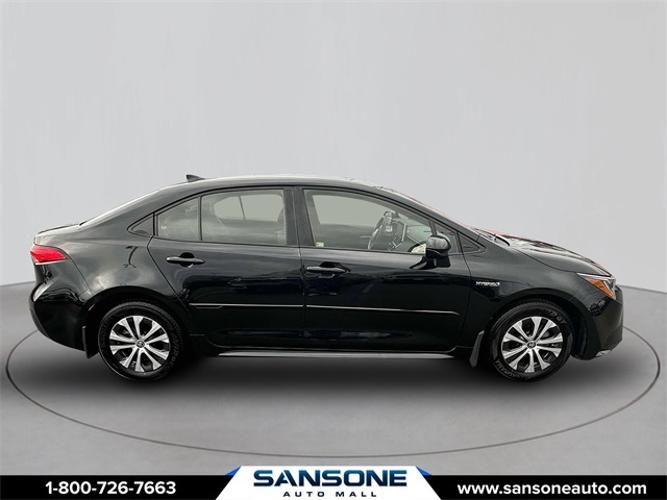 used 2021 toyota corolla le
