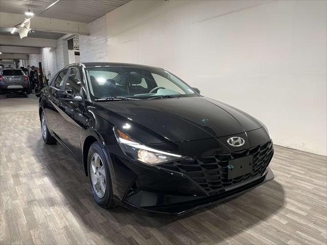 2022 hyundai elantra se