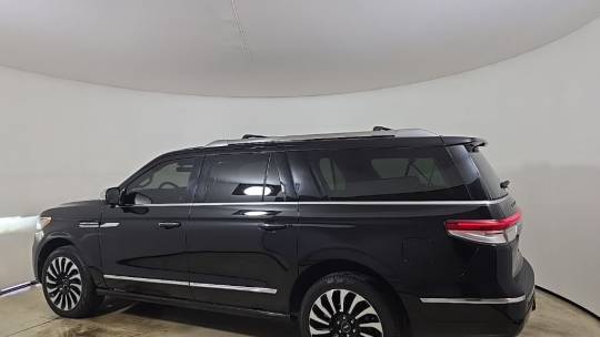 2022 Lincoln Navigator