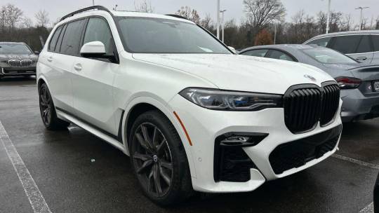 2022 BMW X7