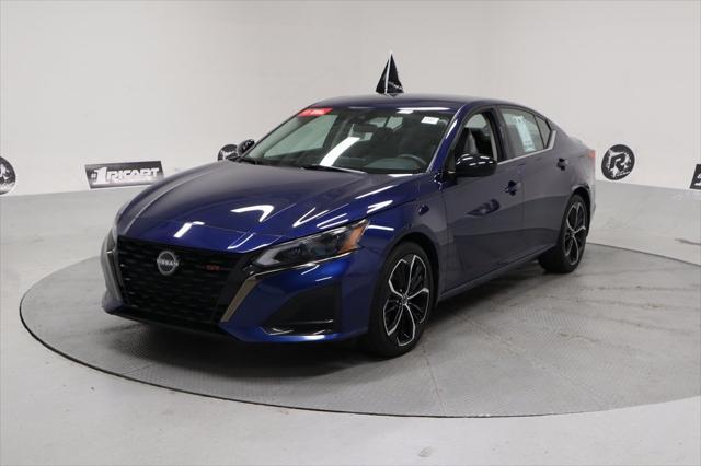 2023 nissan altima sr fwd