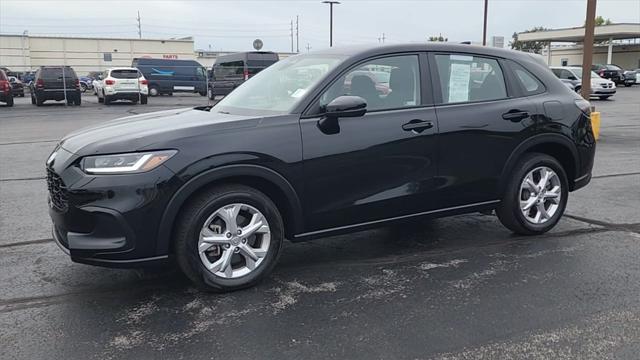 2023 honda hr-v lx