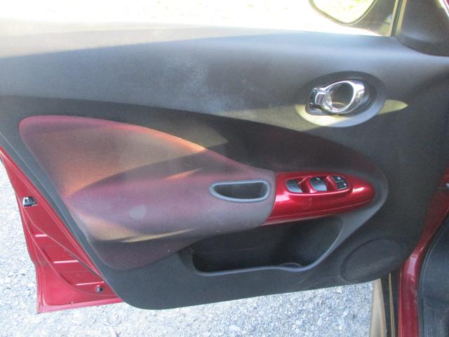 2014 nissan juke sv