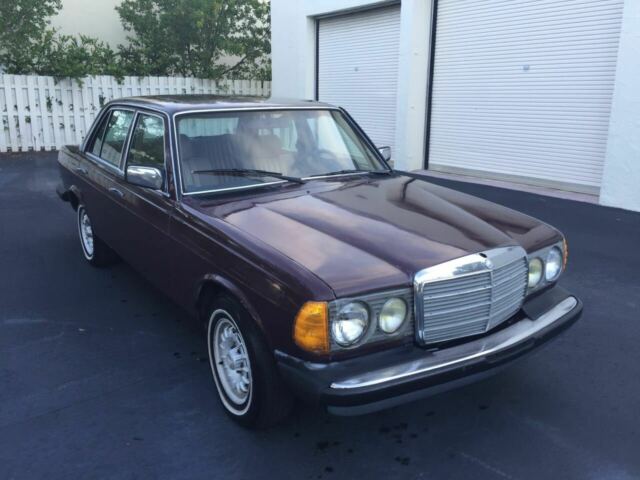 classic mercedes benz 300d turbodiesel w123 low miles original collector's item