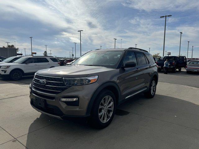 2021 ford explorer xlt