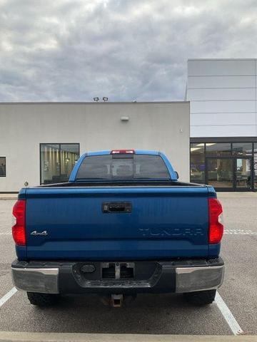 2017 toyota tundra sr5