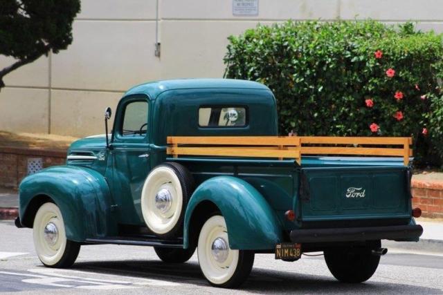 1946 ford pickups stepside shortbed 1/2 ton 999 miles green pickup / truck flat