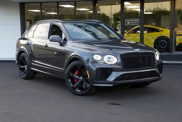 2023 bentley bentayga v8