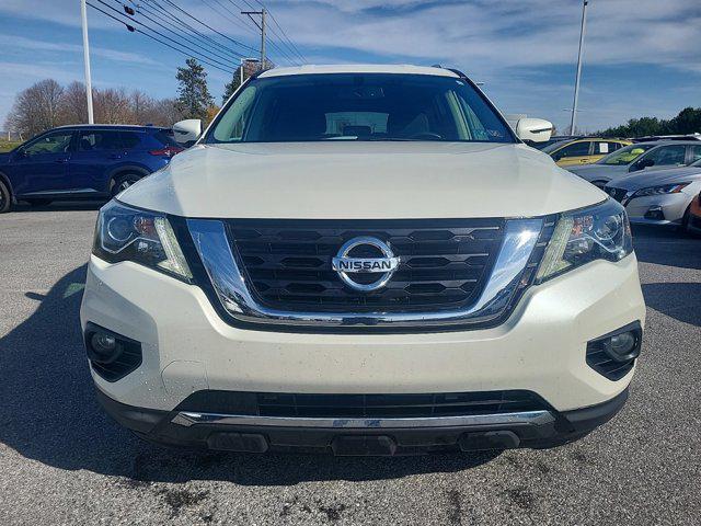 2018 nissan pathfinder sv