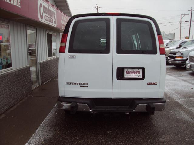 2014 gmc savana 2500 work van