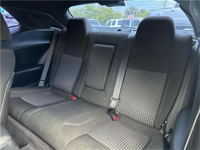 2016 dodge challenger in cadillac, michigan