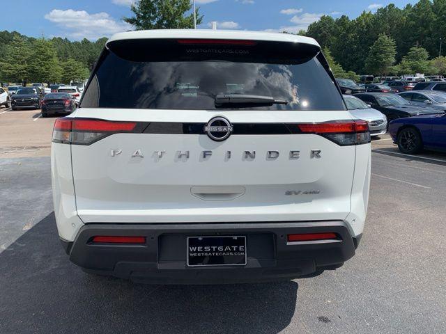 2023 nissan pathfinder sv 4wd