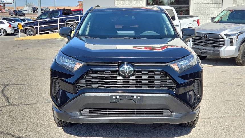 2021 toyota rav4 le