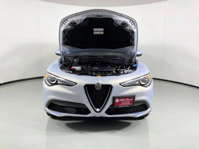 2023 alfa romeo stelvio ti
