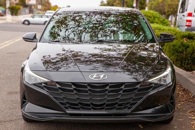 2022 hyundai elantra hev blue