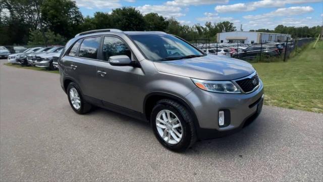2014 kia sorento lx