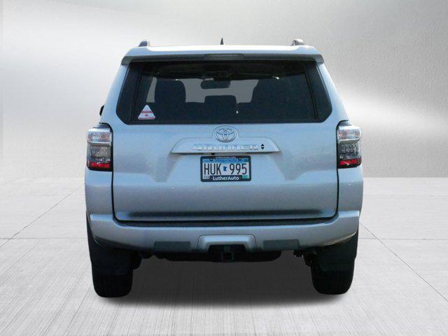 2022 toyota 4runner sr5