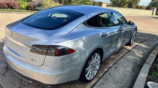 2012 Tesla Model S