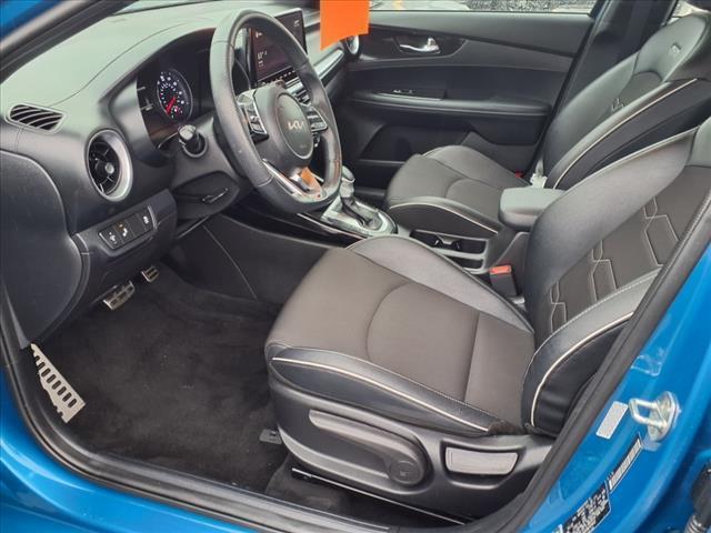 2022 kia forte gt-line