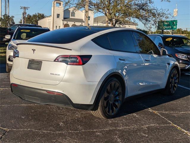 2022 tesla model y performance