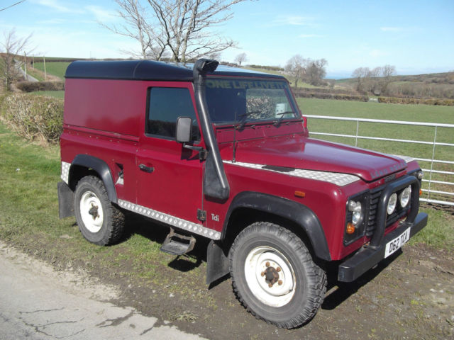 1987 land rover defender 90 300tdi, leather seats, new cambelt, only 135k miles