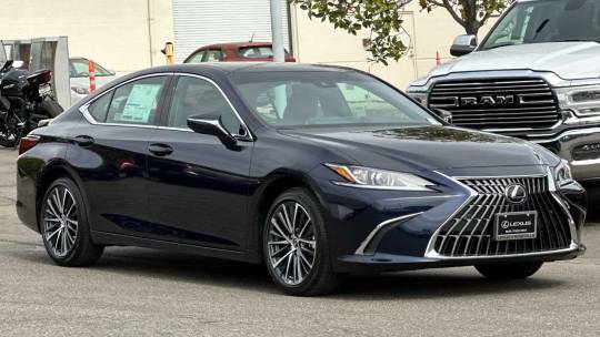 2025 Lexus ES