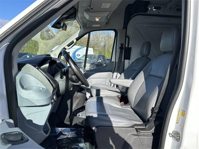 2019 ford transit-250 base