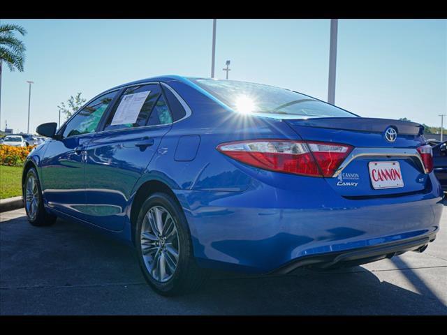 2017 toyota camry se