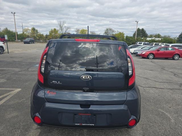 2016 kia soul !