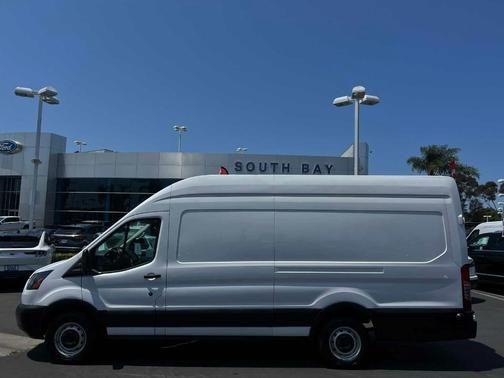 2019 ford transit-250