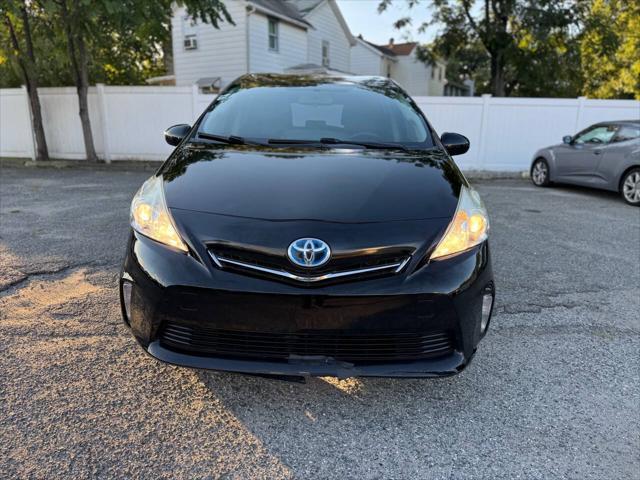 2014 toyota prius v three