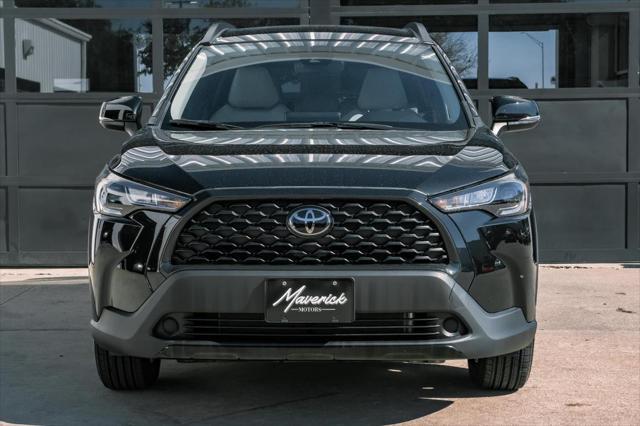 2022 toyota corolla cross le