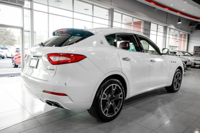 2017 maserati levante s