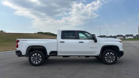 2024 chevrolet silverado 2500hd custom