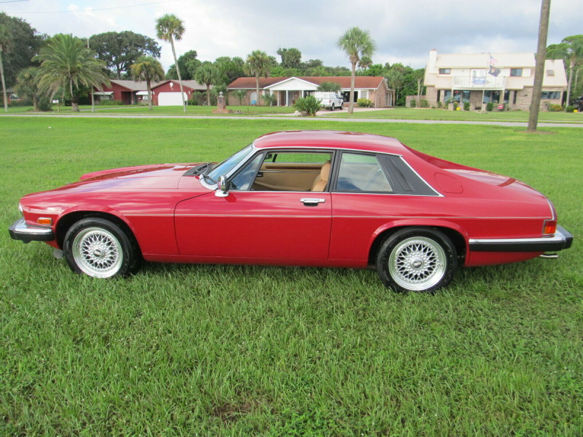 florida! 27k. miles! garaged! stored forever! like a new car!