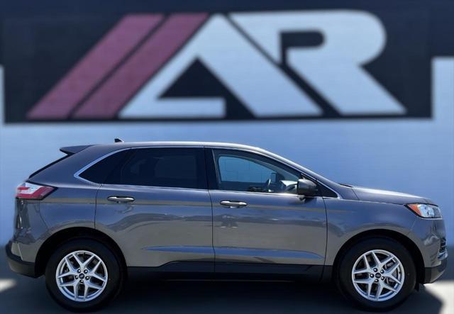 2022 ford edge sel