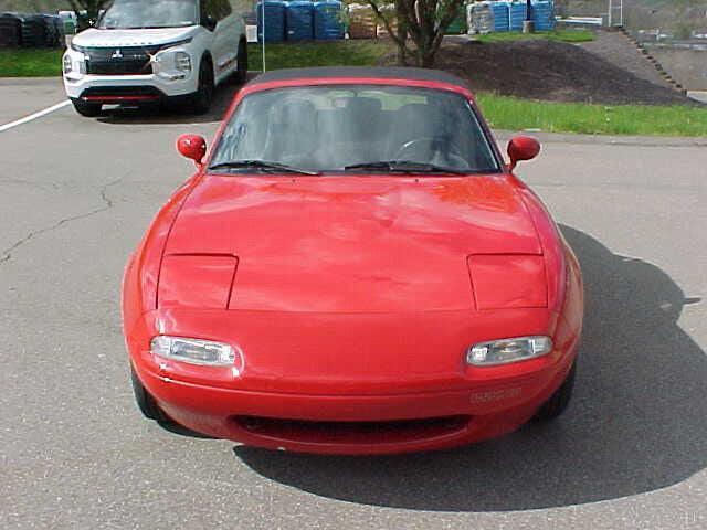 1992 mazda mx-5 miata base 2dr convertible