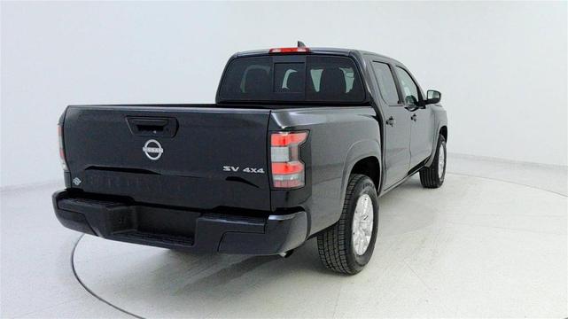 2022 nissan frontier sv