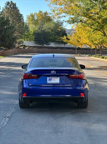 2016 lexus is 350 base