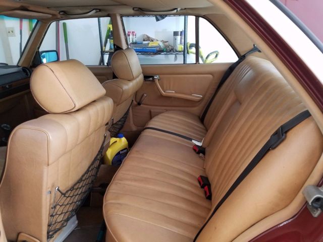 mercedes-benz 240d - 1982 - manual transmission