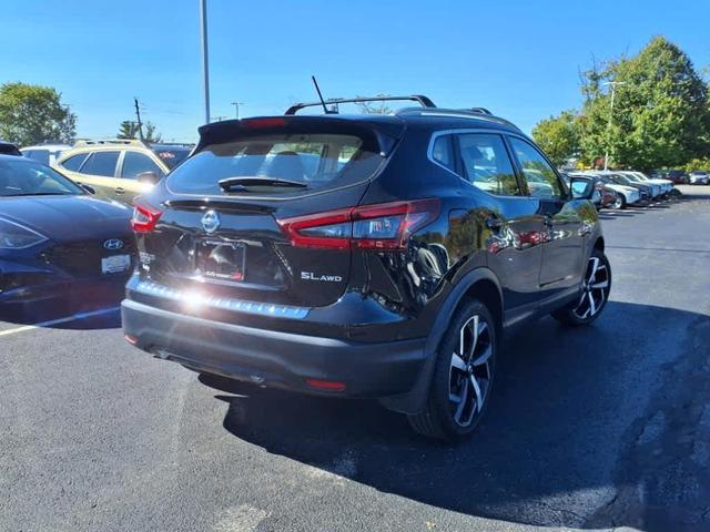 2022 nissan rogue sport sl