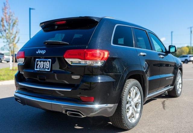 2019 jeep grand cherokee summit
