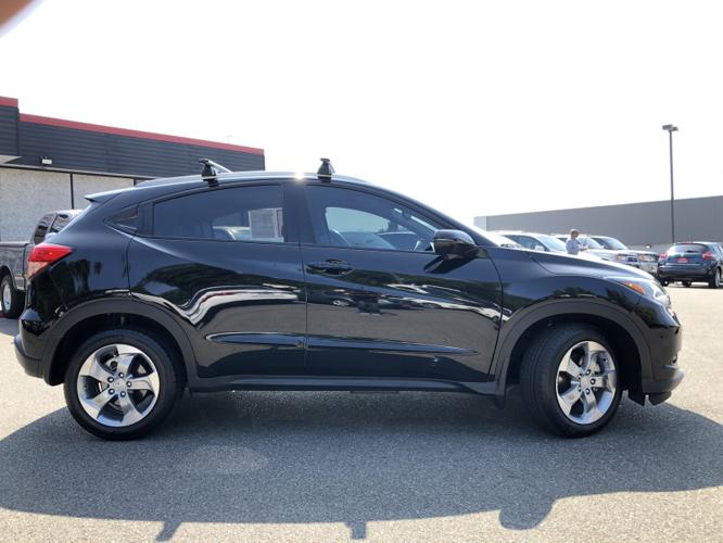 used 2017 honda hr-v awd ex-l w/navigation bellevue, wa 98007 for sale in bellevue, washington