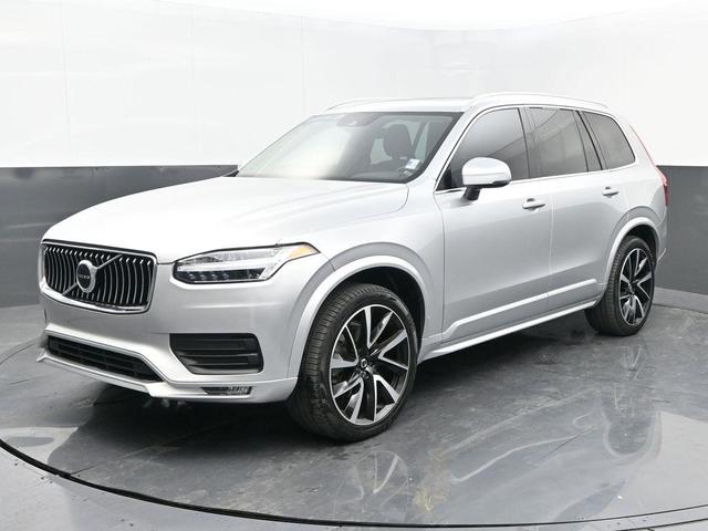2022 volvo xc90 t6 momentum 7 passenger