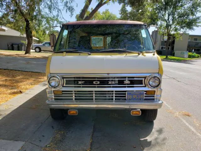 1971 ford e-300 econoline super van