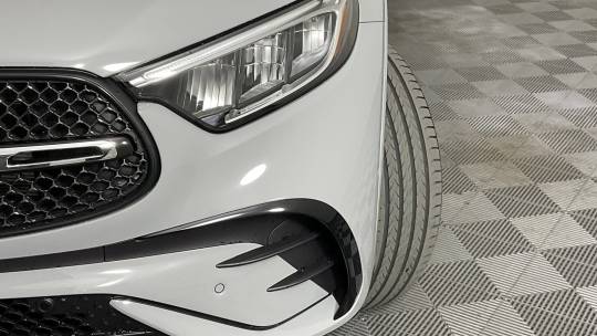 2025 Mercedes-Benz GLC