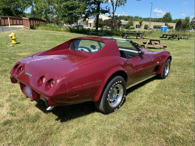 1977 chevrolet corvette
