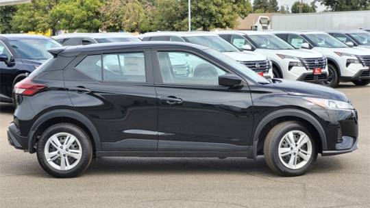 2024 Nissan Kicks