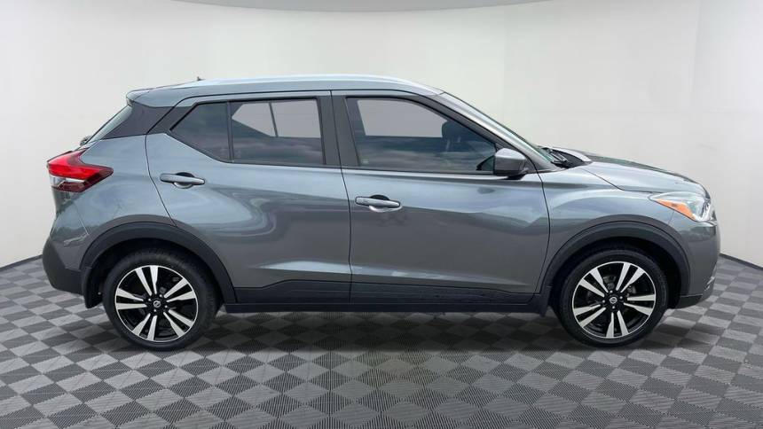 2020 nissan kicks sv
