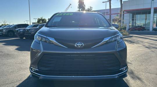 2024 Toyota Sienna